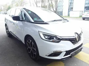 Renault Scenic Grand Techno 2023
