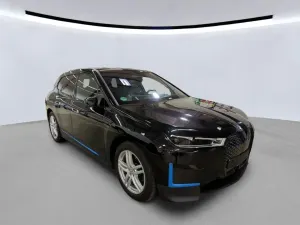 BMW iX 40 2023