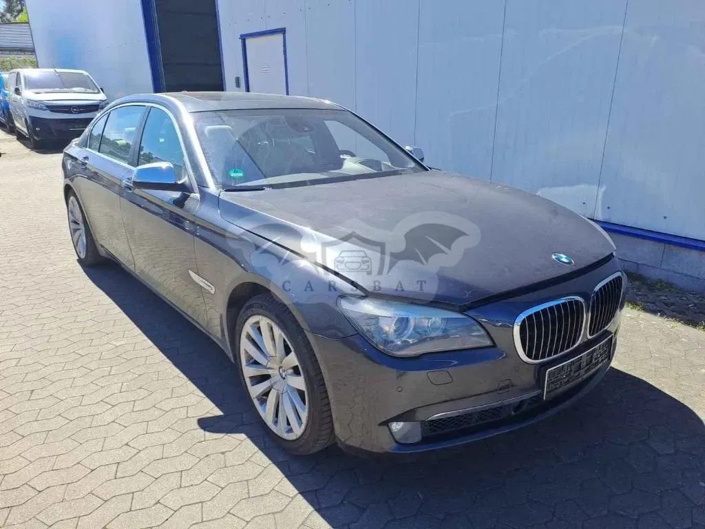 BMW 7 Series Long 750i 2009