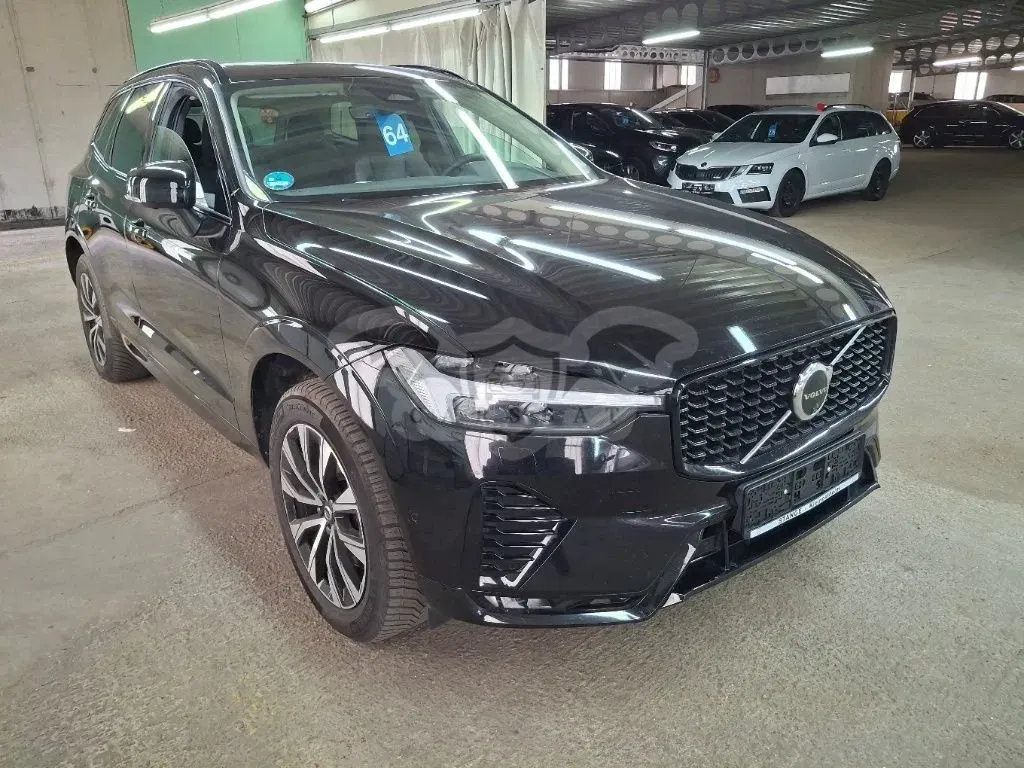 Volvo XC60 Plus Dark 2023