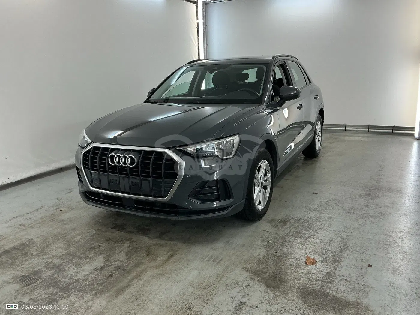 Audi Q3 35 TDI Business 2021