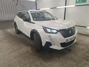 Peugeot 2008 1.5 HDI Allure Pack 2022