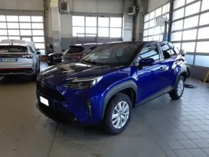 Toyota Yaris Cross 1.5h Business 2023