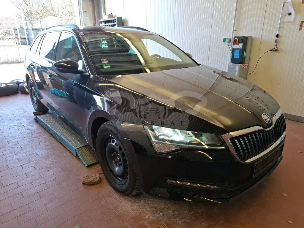 Skoda Superb 2.0 2023