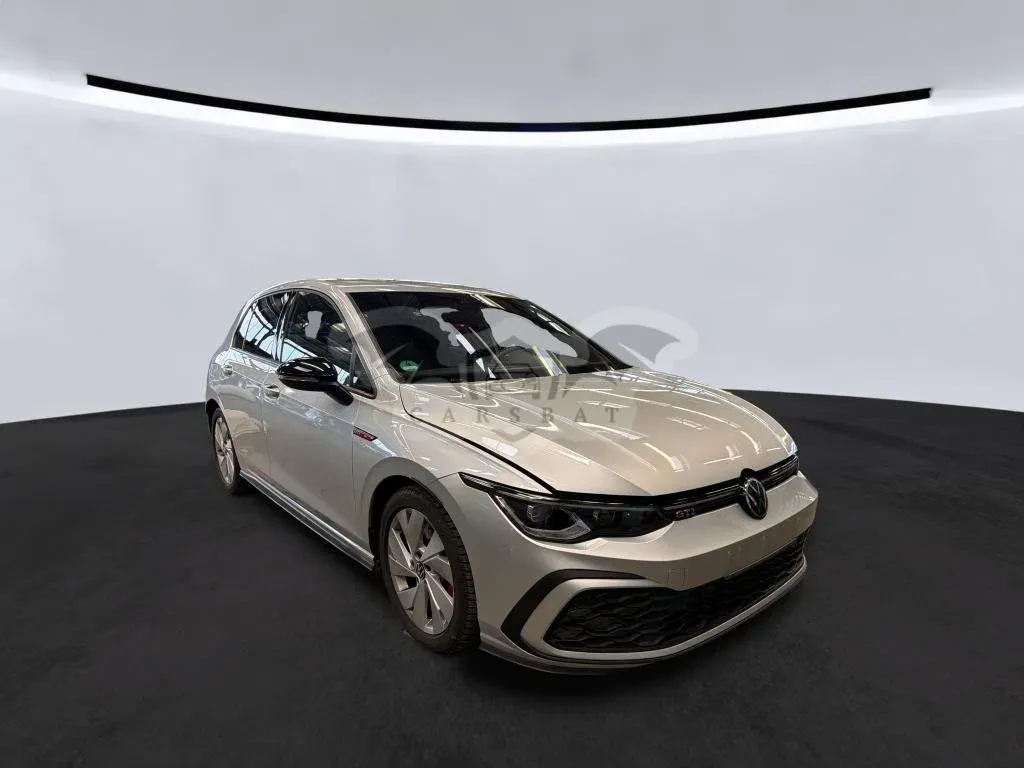 Volkswagen Golf GTI 2.0 TSI 2023