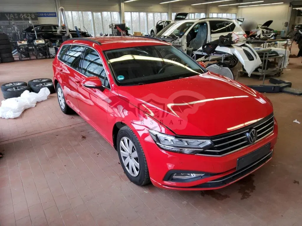 Volkswagen Passat 2.0 2024