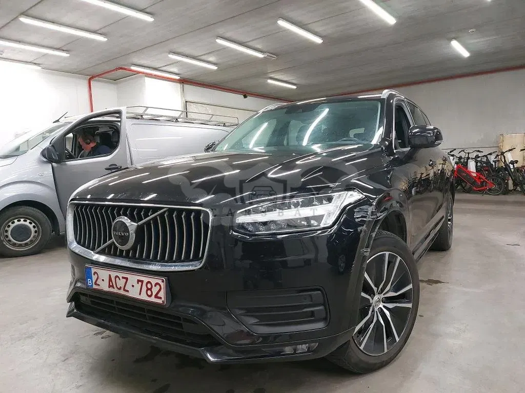 Volvo XC90 B5 Momentum Pro 2021