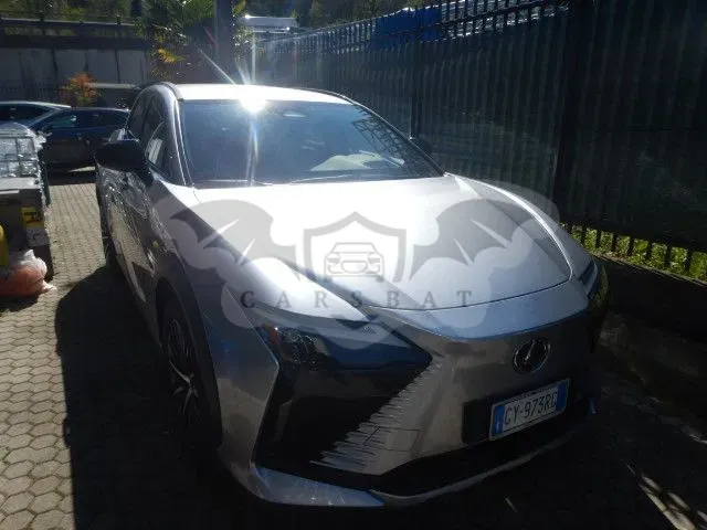 Lexus RZ 450e 2025