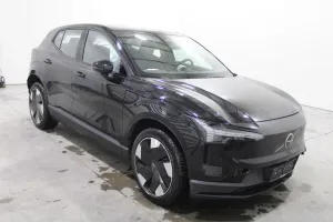 Volvo EX30 64 kWh 2025