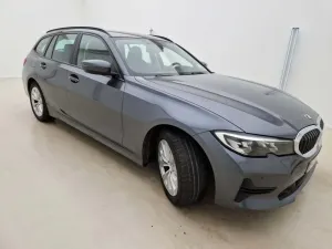 BMW 3 Series Touring 318d 2021