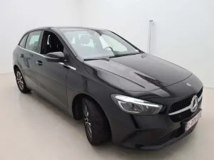 Mercedes-Benz B 180d Business Line 2023