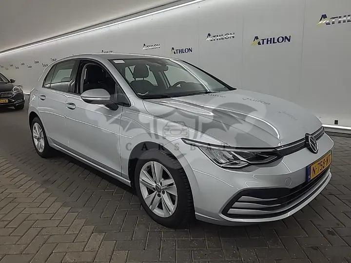 Volkswagen Golf 1.0 eTSI Life 2021