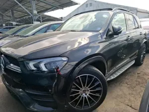 Mercedes-Benz GLE 350de AMG Line 2022