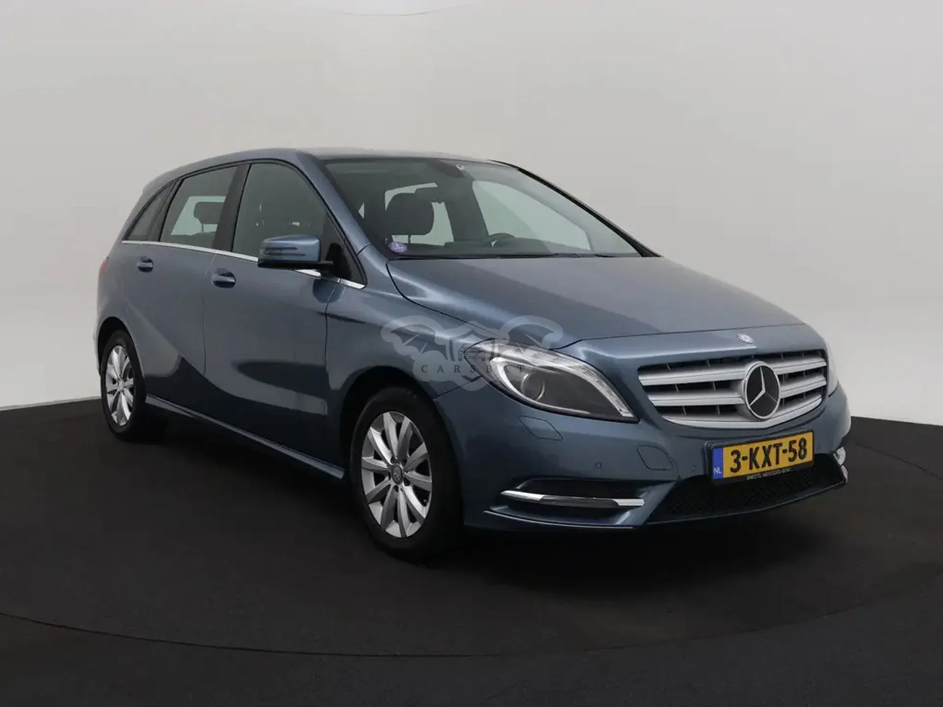 Mercedes-Benz B 180 Ambition 2013