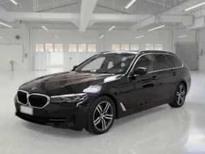 BMW 5 Series Touring 520d Business 2021