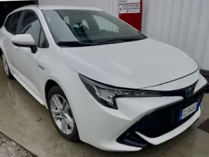 Toyota Corolla Touring Sports 1.8h Business 2021