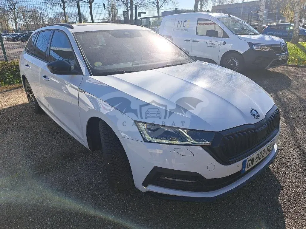 Skoda Octavia Combi 2.0 TDI Sportline 2024