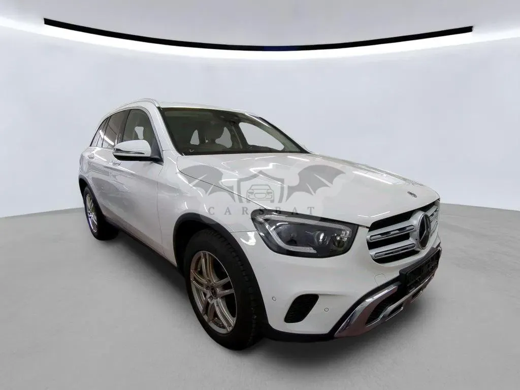 Mercedes-Benz GLC 300d 2021