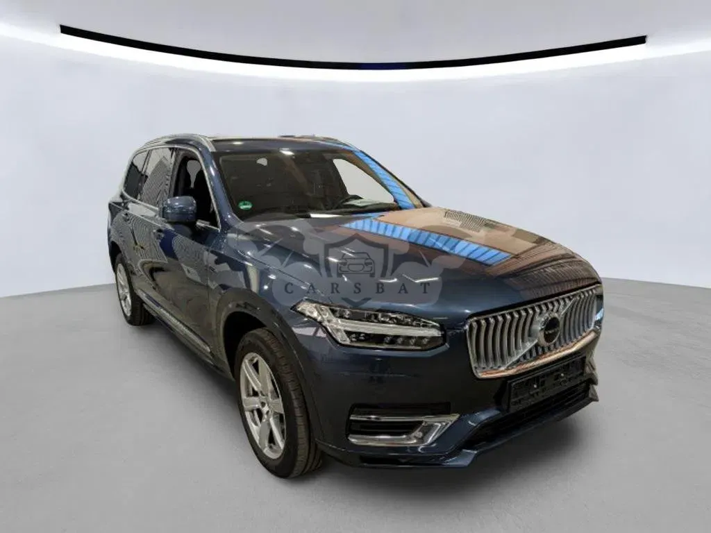 Volvo XC90 T8 2021