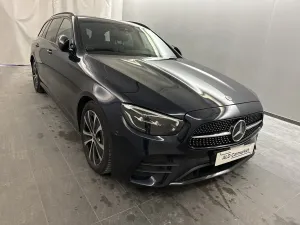 Mercedes-Benz E 300d 2022