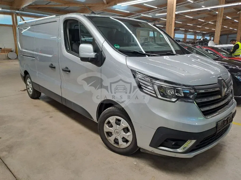 Renault Trafic 2023