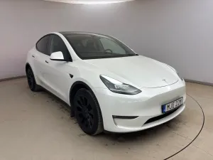 Tesla Model Y Long Range 2023