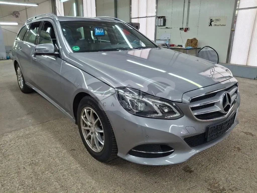 Mercedes-Benz E 220 2014
