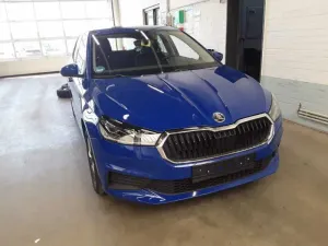 Skoda Fabia 1.0 TSI Tour 2024