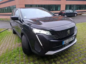 Peugeot 5008 1.2i Active Pack 2023