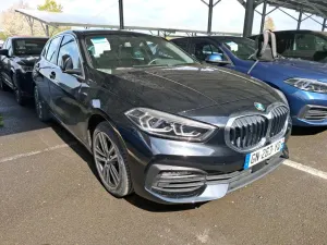 BMW 1 Series 118i Business Design 2023
