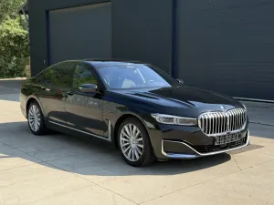 BMW 7 Series 730d 2022