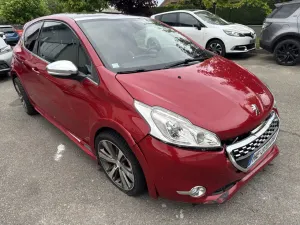 Peugeot 208 1.6 THP GTI 2014