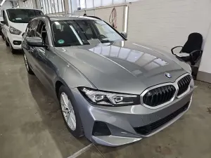 BMW 3 Series Touring 318d 2023