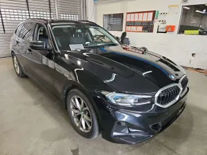 BMW 3 Series Touring 318d 2023
