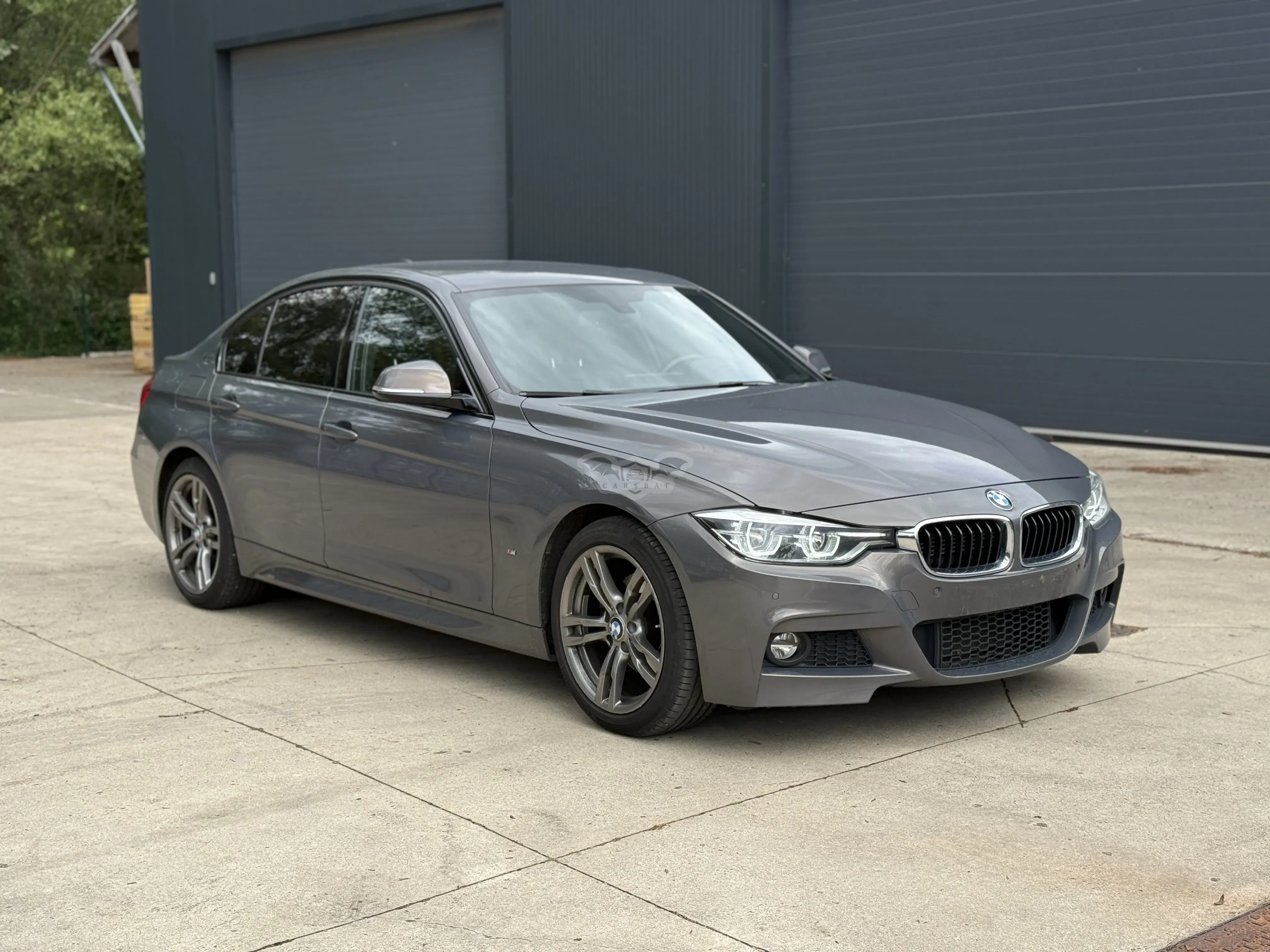 BMW 3 Series 330e 2017