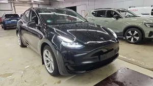 Tesla Model Y Long Range 2023