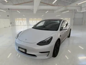 Tesla Model 3 Long Range 75 kWh 2021