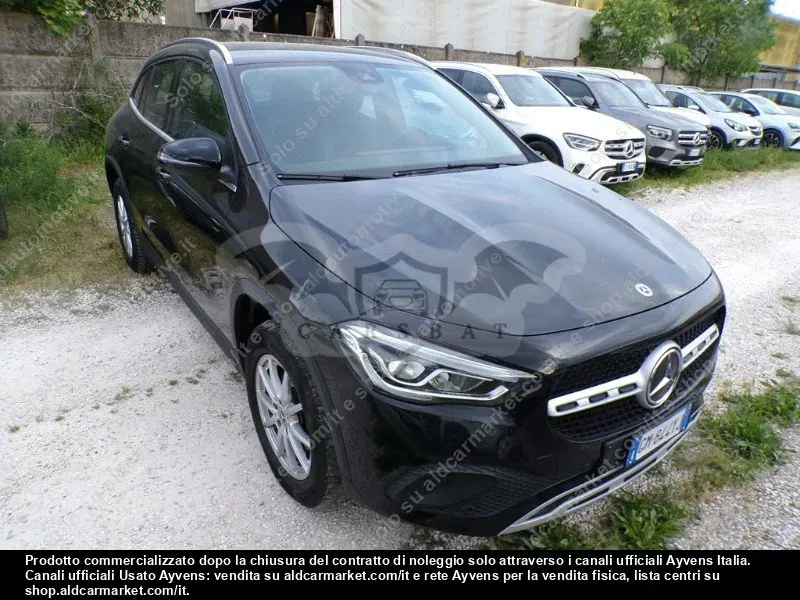 Mercedes-Benz GLA 200d Business 2023