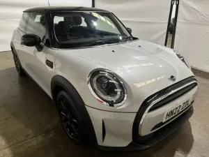 Mini 3 Doors Cooper 1.5 Classic 2022