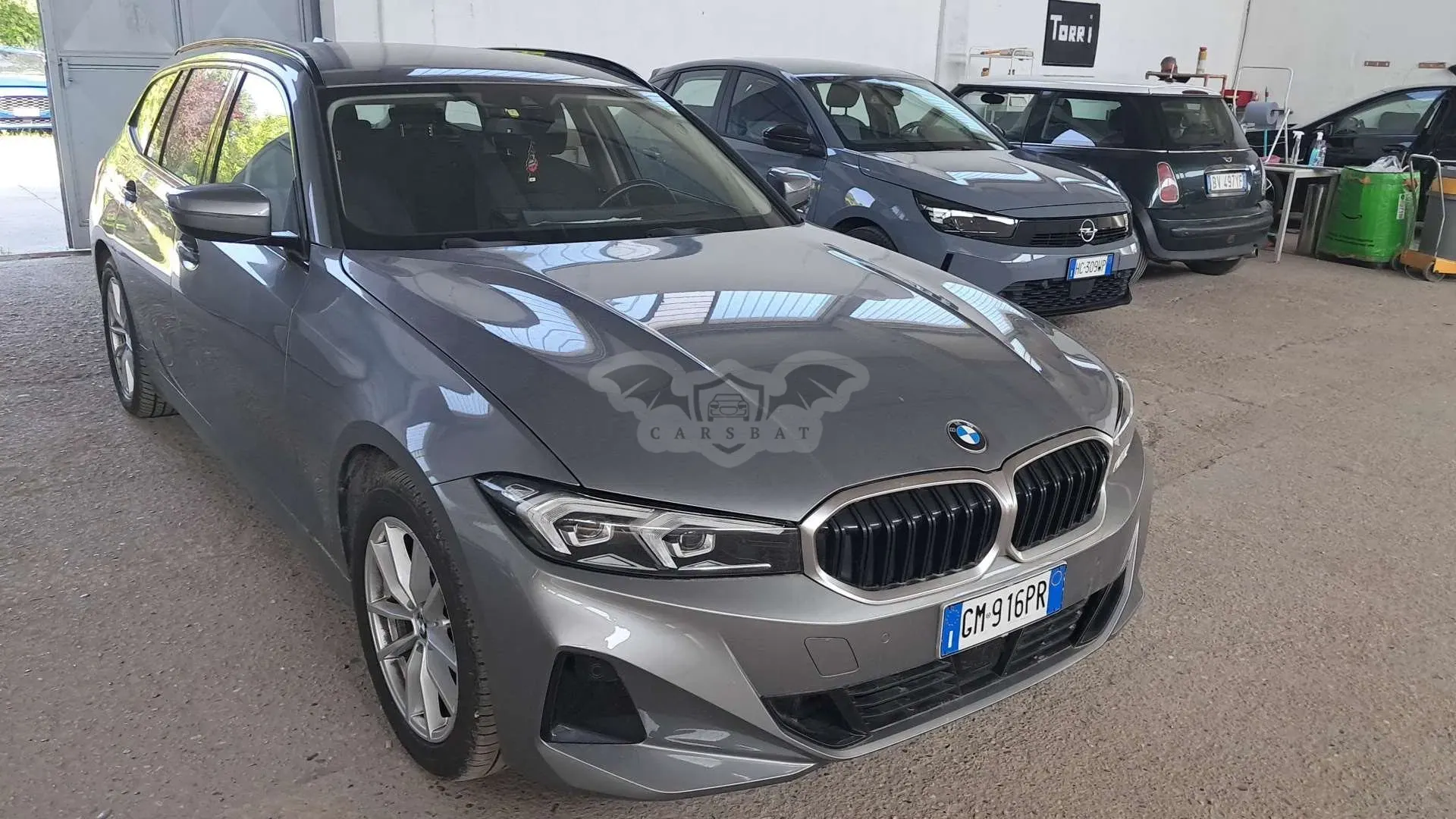 BMW 3 Series Touring 320d 2023