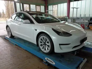 Tesla Model 3 Long Range 2022