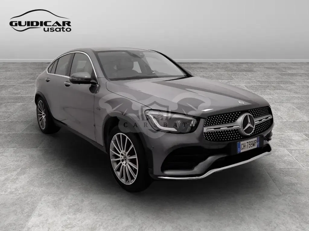 Mercedes-Benz GLC 300de Premium Plus 2022