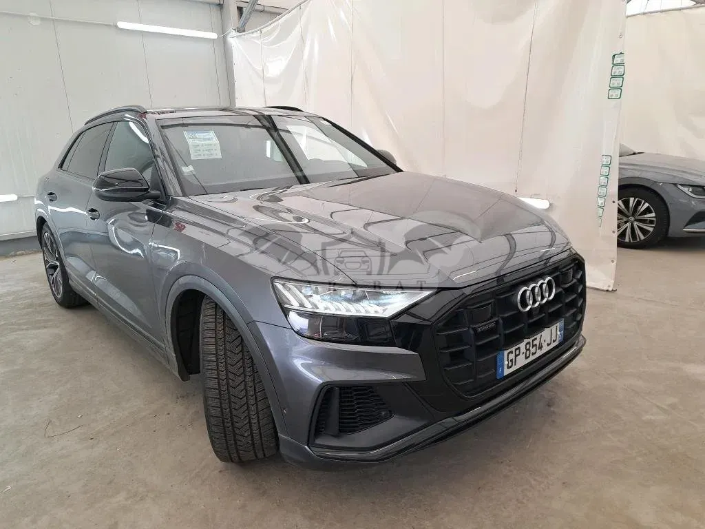Audi Q8 60 TFSIe Competition 2023