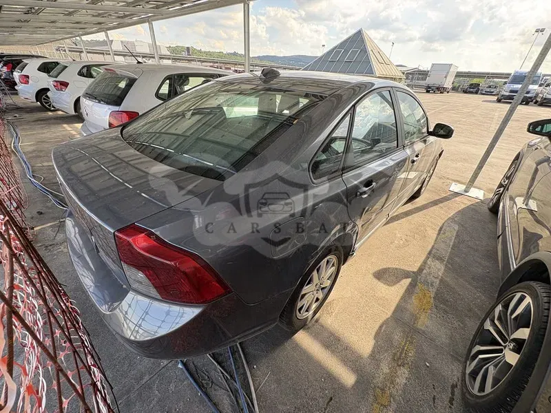 Volvo S40 2.0 Momentum 2008