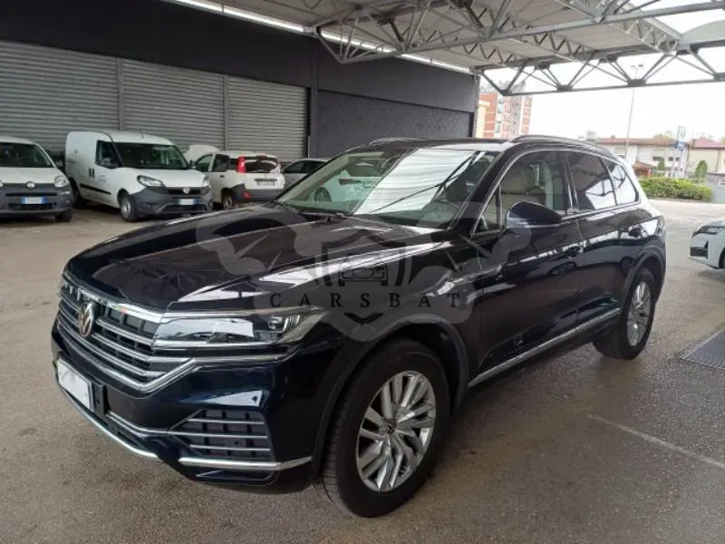 Volkswagen Touareg 3.0 TDI 2022