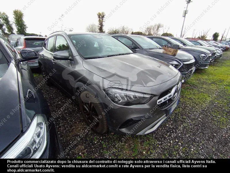 Mercedes-Benz GLA 250e 2023