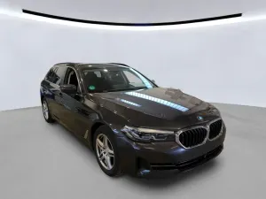 BMW 5 Series Touring 520d 2022