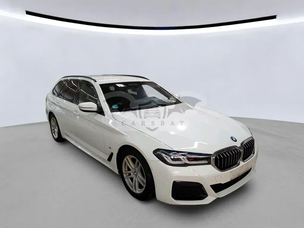 BMW 5 Series Touring 520d 2024