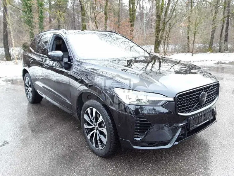 Volvo XC60 T6 Plus 2024