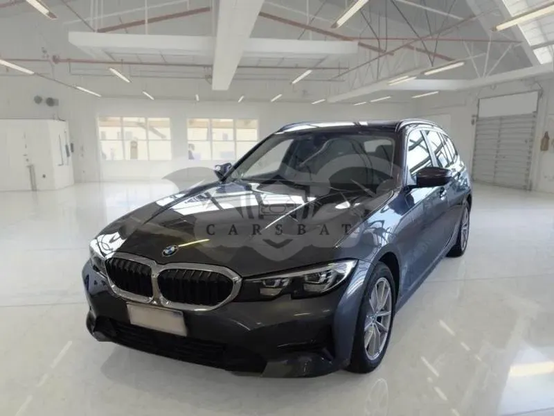 BMW 3 Series Touring 318d Business Advantage 2021